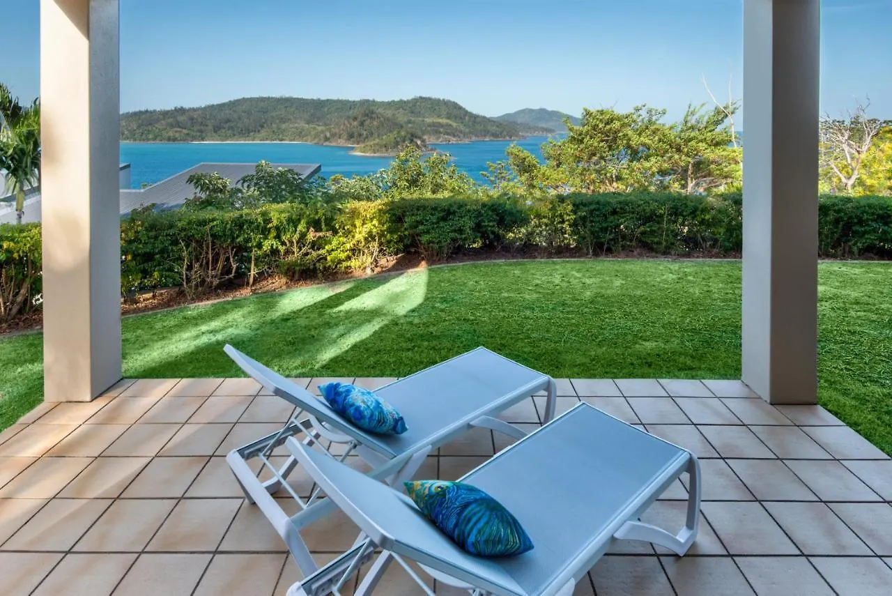 La Bella Waters 1 Wide Reaching Ocean Views And Buggy Villa Hamilton Island Holiday home